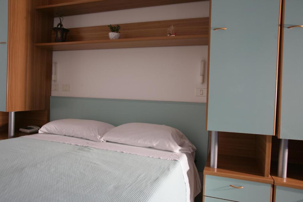 Hotel Atlantic Senigallia Phòng bức ảnh