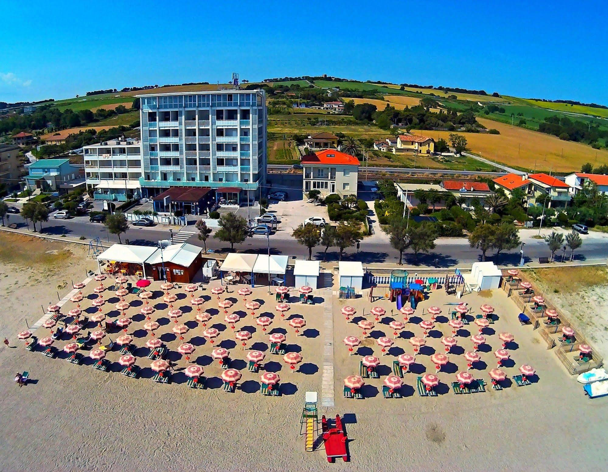 Hotel Atlantic Senigallia Ngoại thất bức ảnh