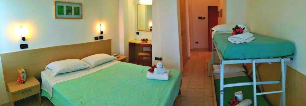 Hotel Atlantic Senigallia Ngoại thất bức ảnh
